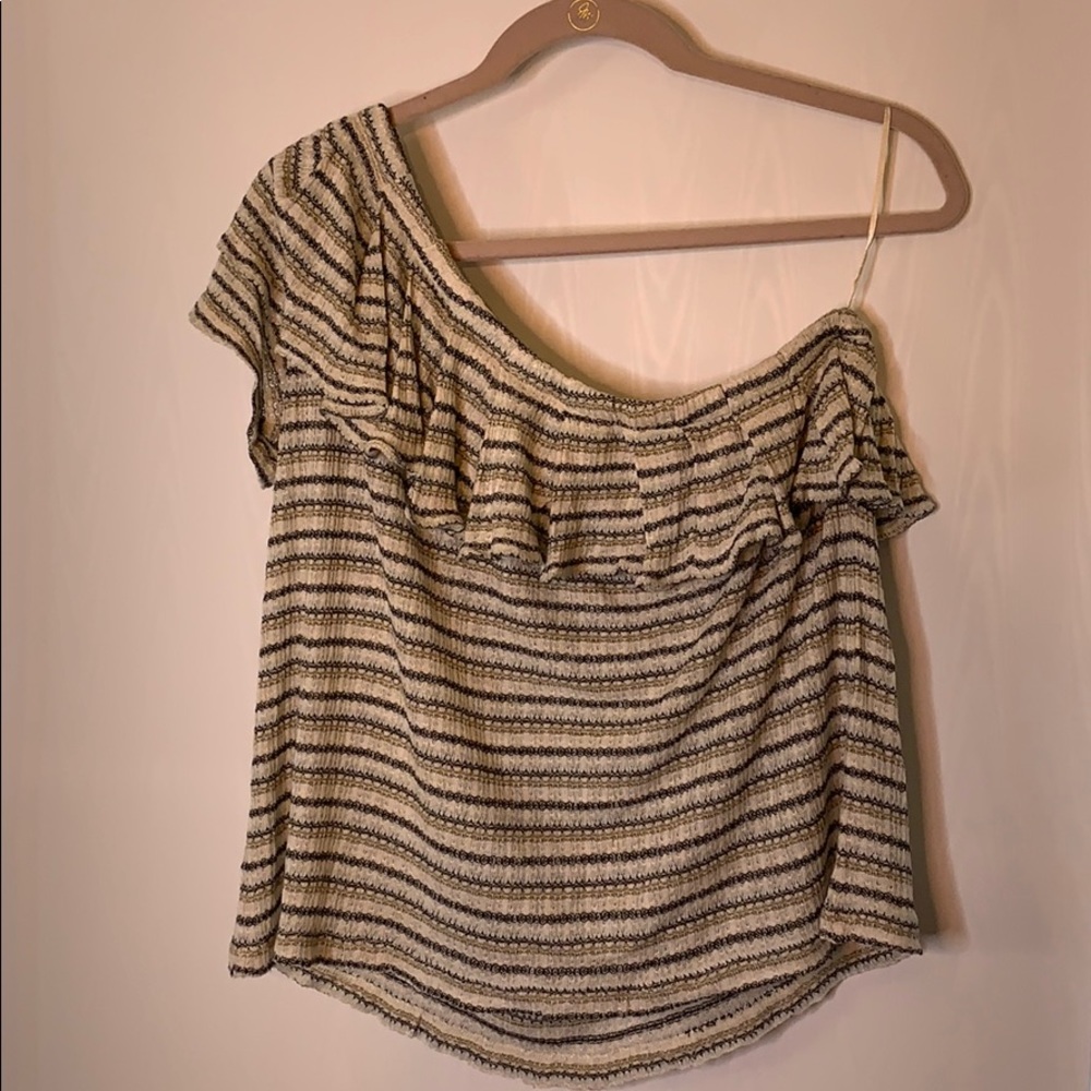 Lucky Brand off the shoulder shirt